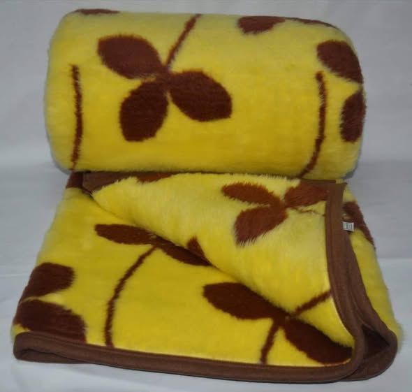 بطانية صوفية فاخرة